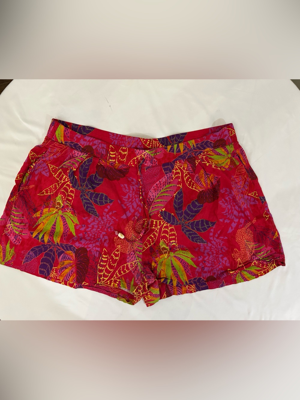 Plus Size 3X Tribal Jeans Tropical Print Shorts in Fuchsia Pink